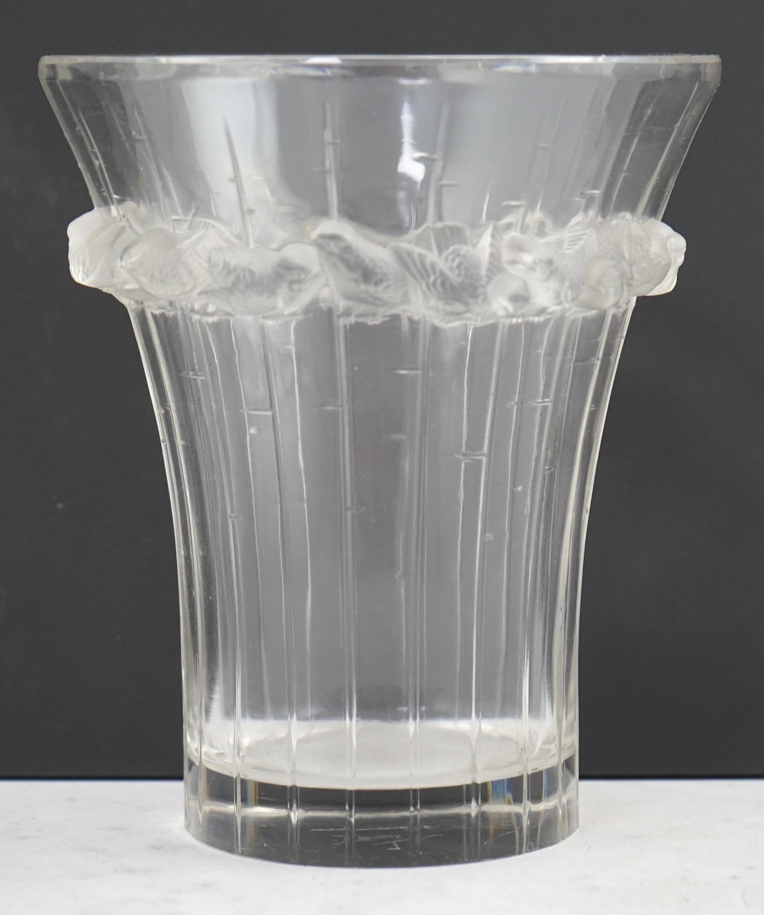 A Lalique Boulouris pattern vase